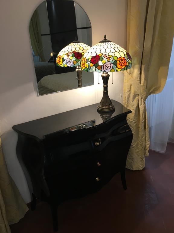 Firenze Rentals Suite Servi Экстерьер фото