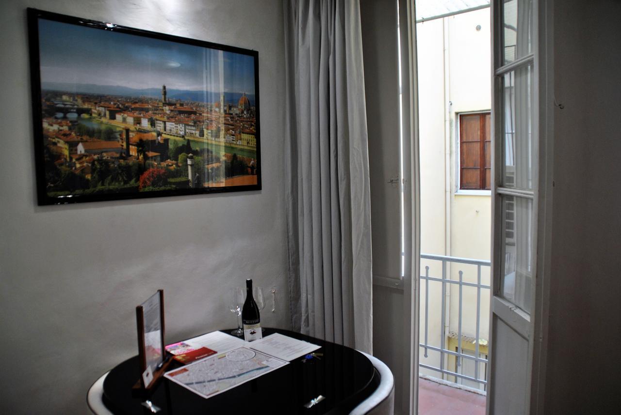 Firenze Rentals Suite Servi Экстерьер фото