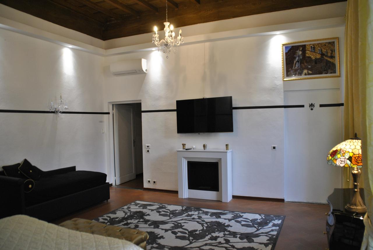 Firenze Rentals Suite Servi Экстерьер фото